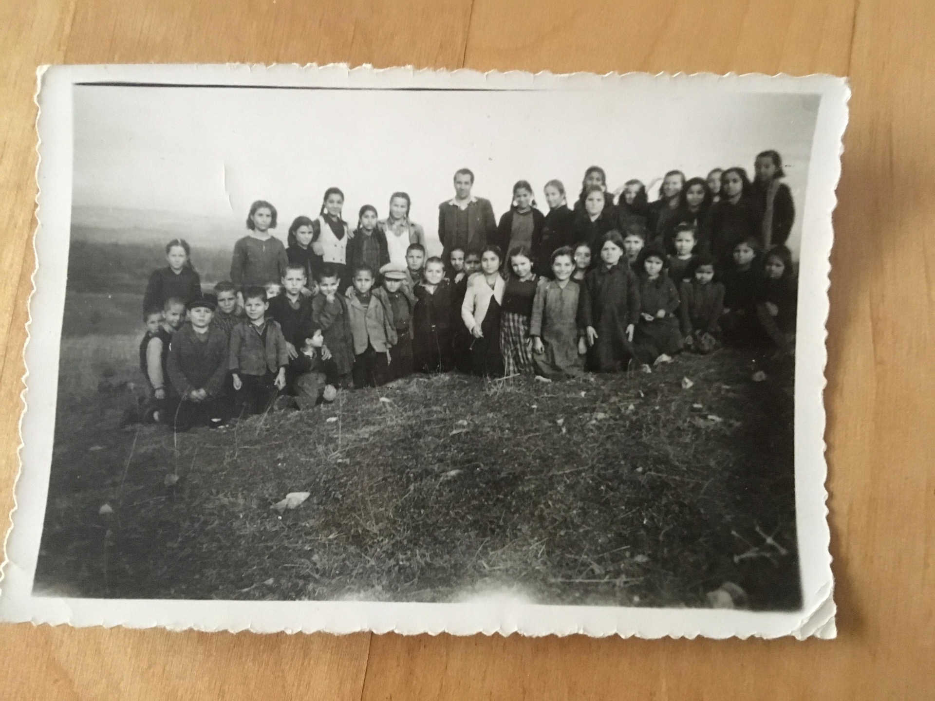 μαθητές του χωριού μας 1954/55 φωτογραφία από το αρχείο της Χρυσάνθης Πανταζίδου